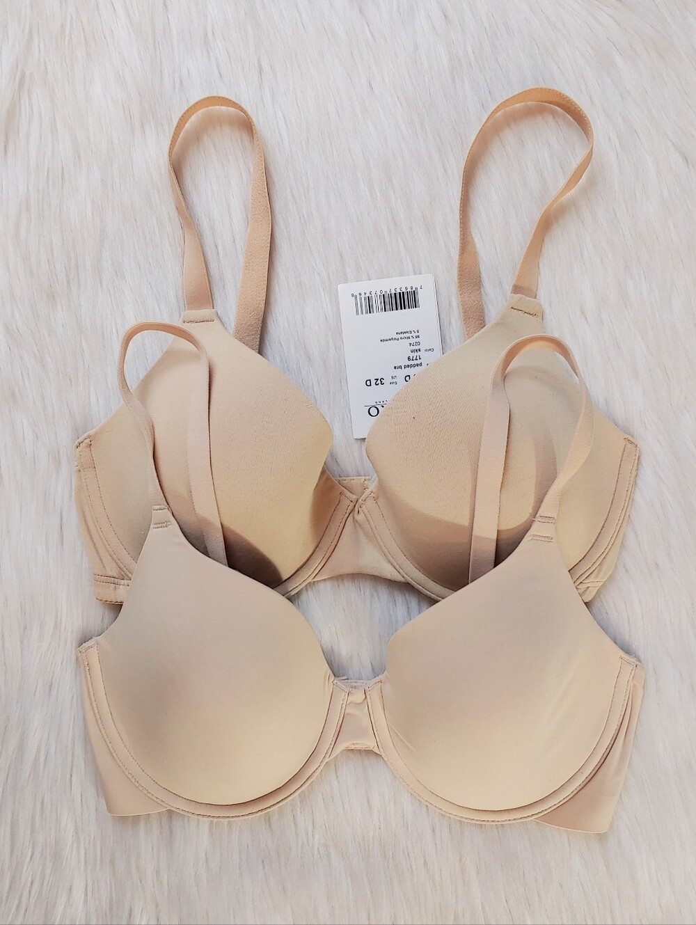 Hanro & Wacoal Light Beige/ Nude/ 'Skin' Lightly-Lined T-Shirt Bras, 32D  (~34C)